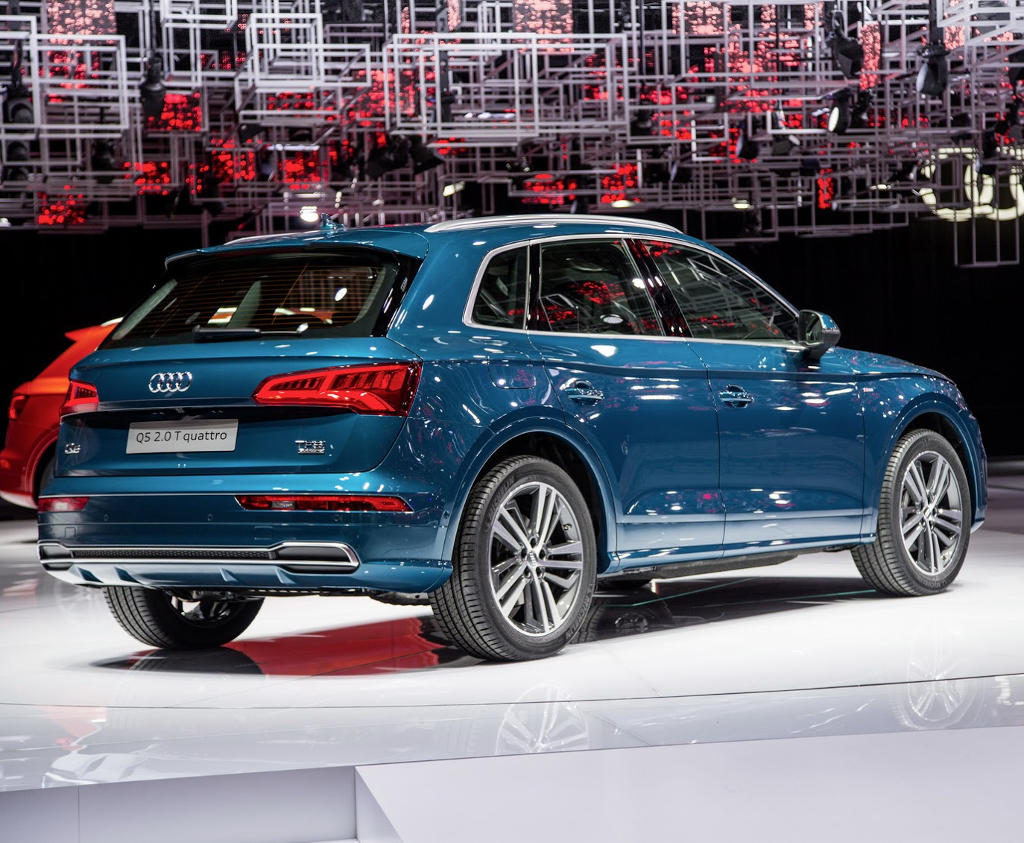 Новый Audi Q5 2017 показали в Париже (фото, цена) Новый Audi Q5 2017 показали в Париже (фото, цена)