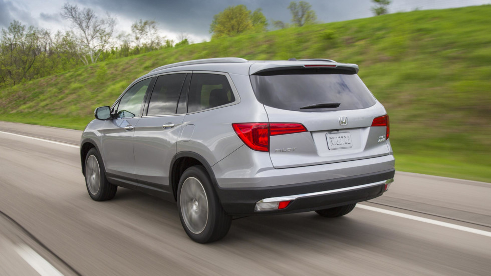Обновленный Honda Pilot немного подорожал