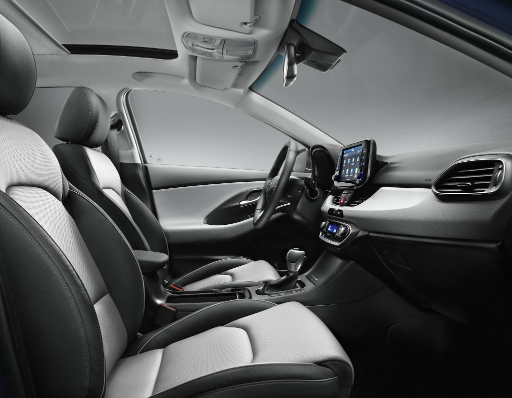 Новый хэтчбек Hyundai i30 2017 модельного года  (фото, видео)