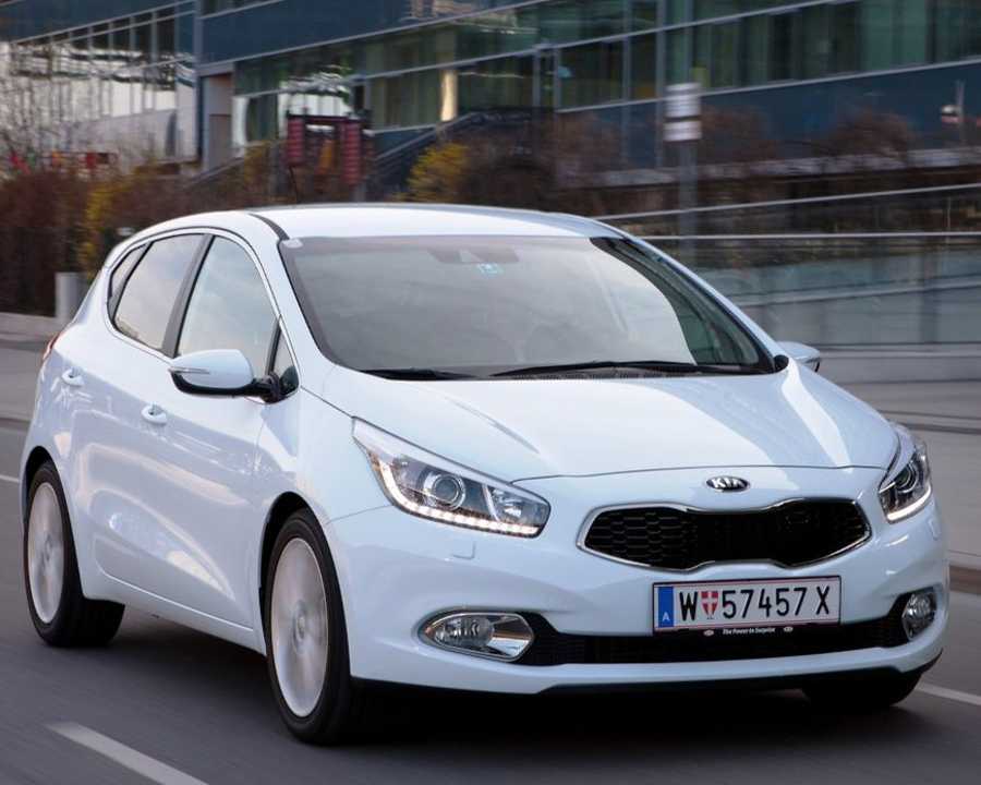 Цены на новый Kia Ceed 2012 в России