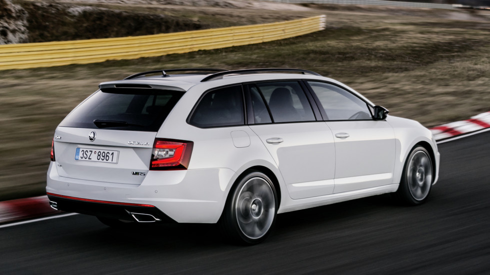 Skoda представила обновлённую Octavia RS '2017