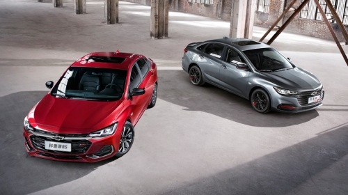 Chevrolet Monza оправдала звание бюджетной альтернативы Cruze: у новинки скромное оснащение