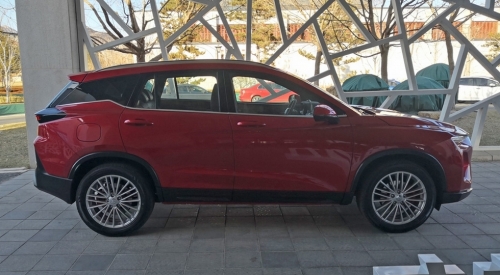 Китайский подражатель нового Hyundai Santa Fe: флагман во спасение