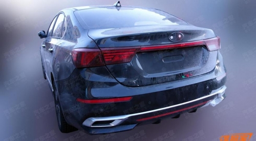 Другой новый Kia Cerato: более агрессивный облик и гибридная версия