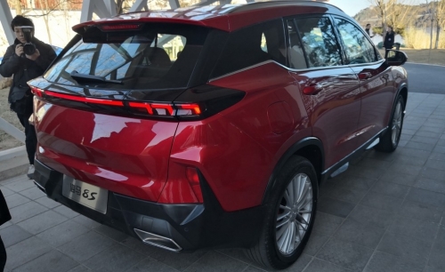 Китайский подражатель нового Hyundai Santa Fe: флагман во спасение