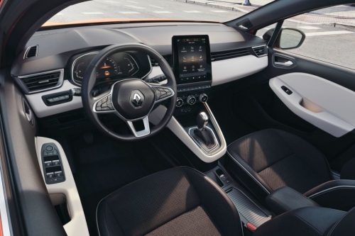 Renault не рискнула радикально менять облик Clio