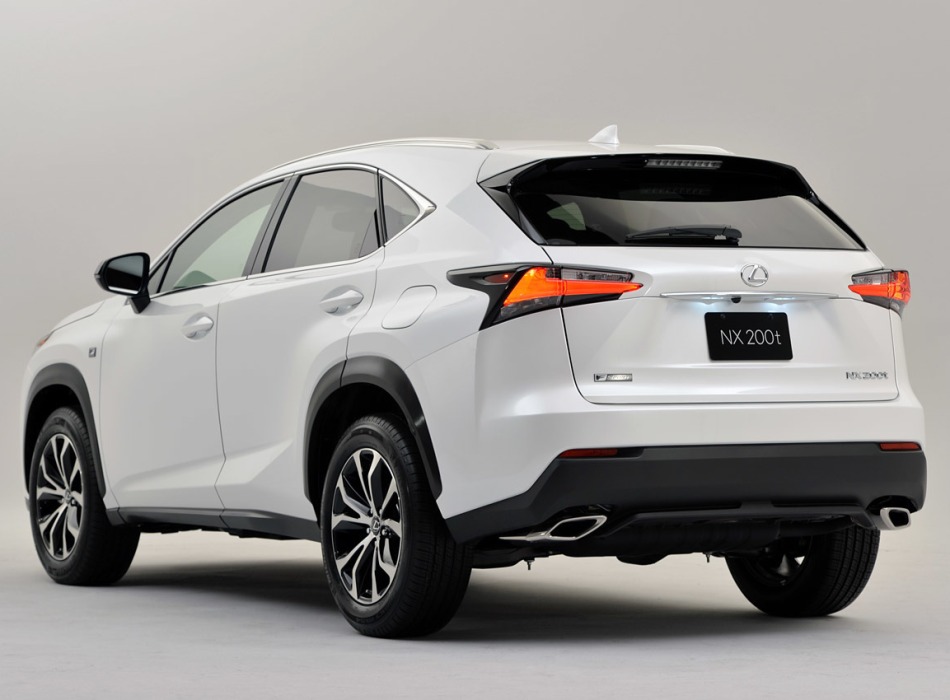 Новый кроссовер Lexus NX 2015 в России (фото, цена) Новый кроссовер Lexus NX 2015 в России (фото, цена)