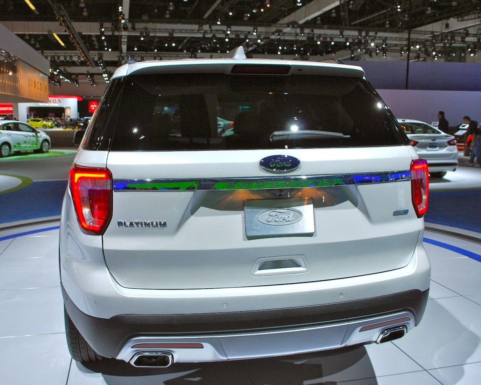 Новый Ford Explorer Рестайлинг 2016 в России (цена, фото)