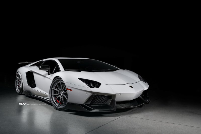 Классический тюнинг Lamborghini Aventador от 1016 Industries
