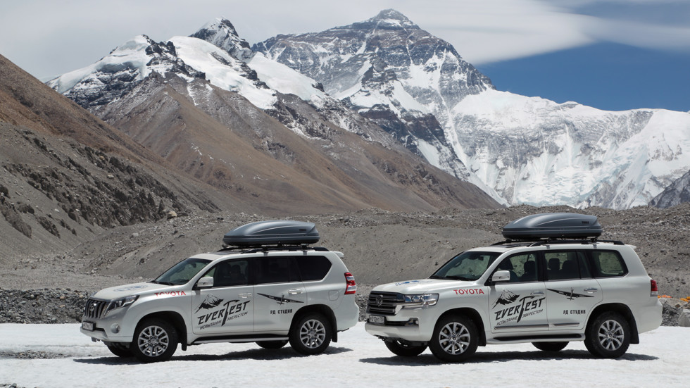 Land Cruiser's Land откроется в "Лужниках" Land Cruiser's Land откроется в "Лужниках"