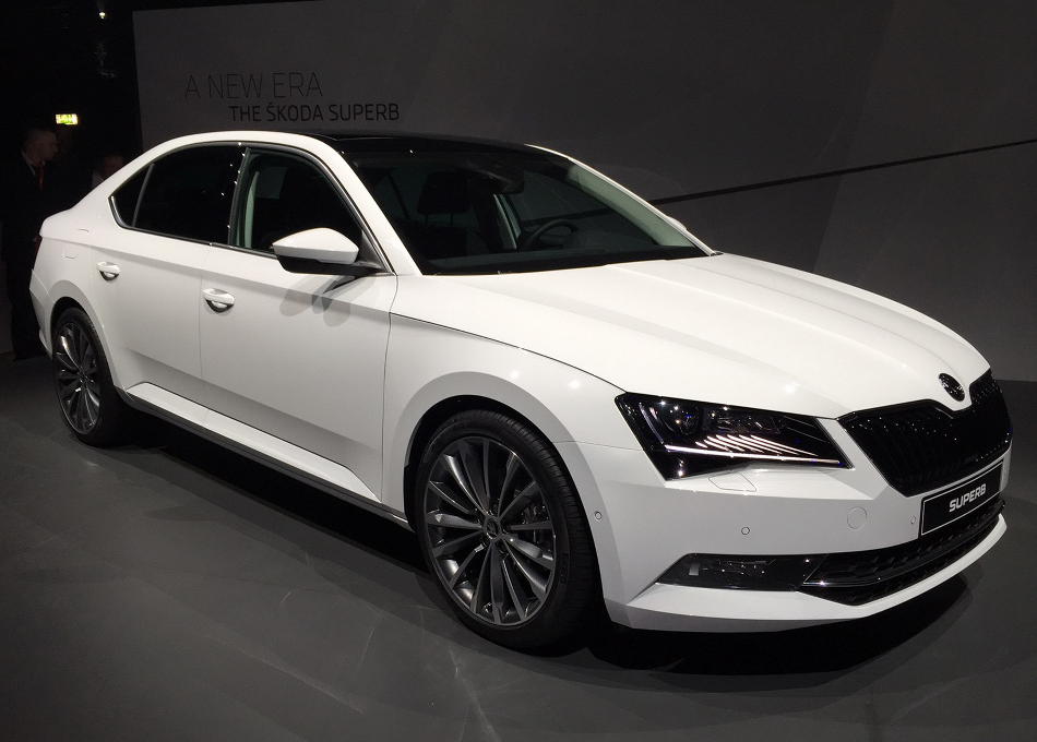 Новая Skoda Superb 2015- 2016 представлена в Чехии (фото, видео)