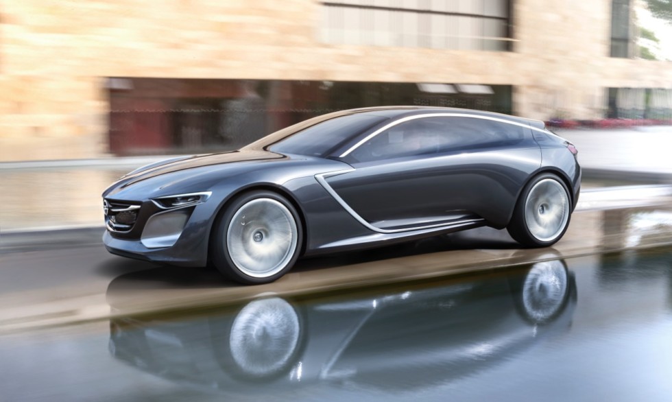 Первые тесты прототипа Vauxhall/Opel Insignia: подводит лишь коробка передач Первые тесты прототипа Vauxhall/Opel Insignia: подводит лишь коробка передач