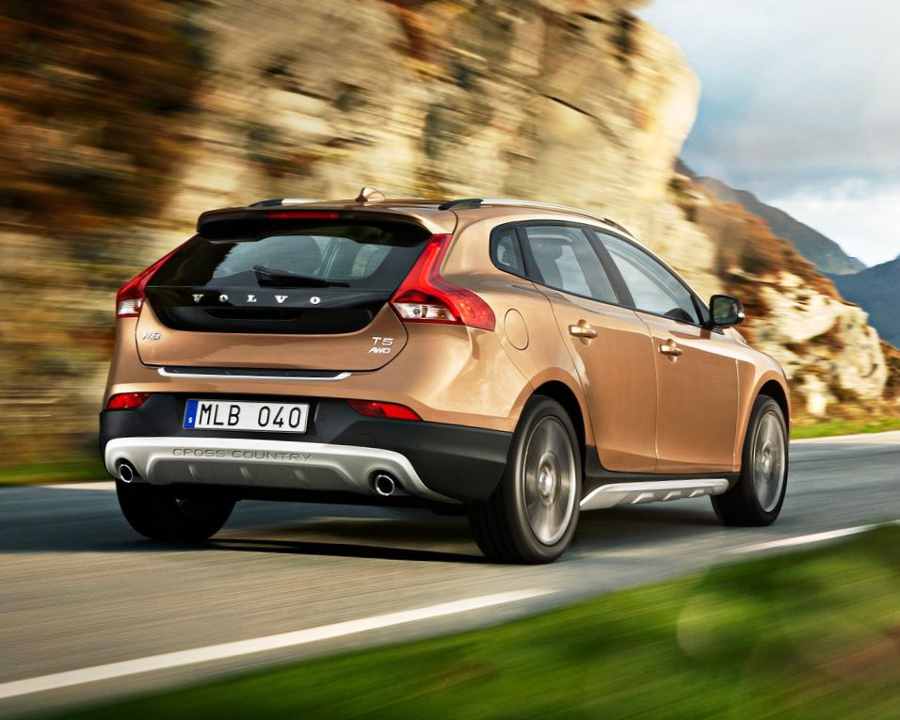 Volvo V40 Cross Country 2013: цена, фото, характеристики, видео Volvo V40 Cross Country 2013: цена, фото, характеристики, видео