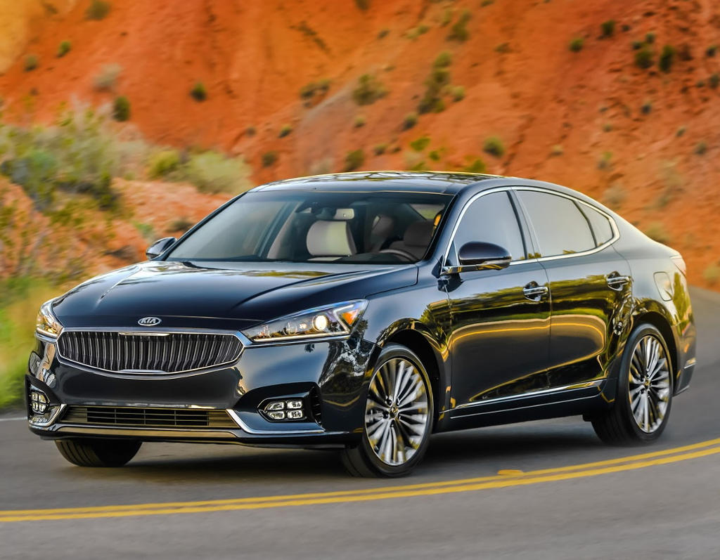 Представлена новая Kia Cadenza 2016–2017 (фото, цена) Представлена новая Kia Cadenza 2016–2017 (фото, цена)