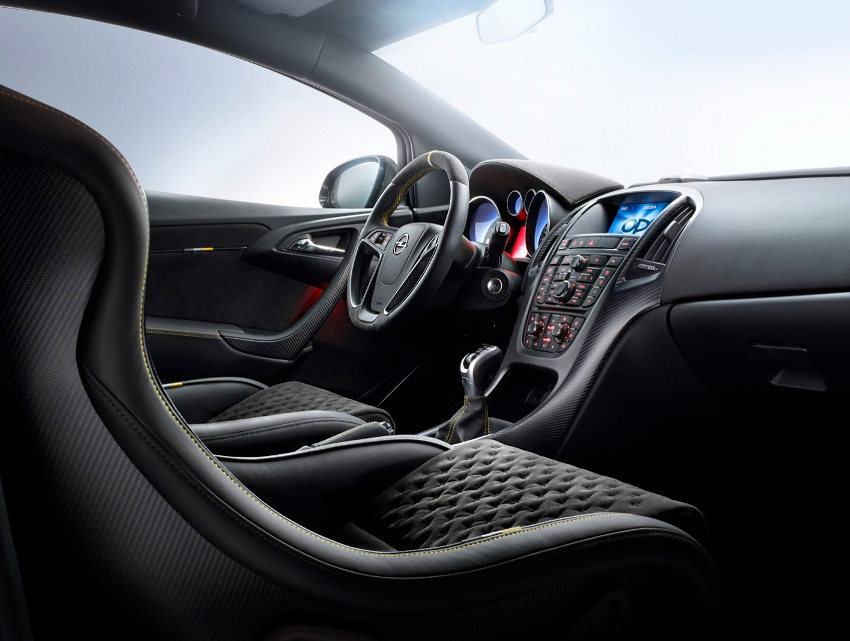 Представлен 300-сильный Opel Astra OPC Extreme Представлен 300-сильный Opel Astra OPC Extreme