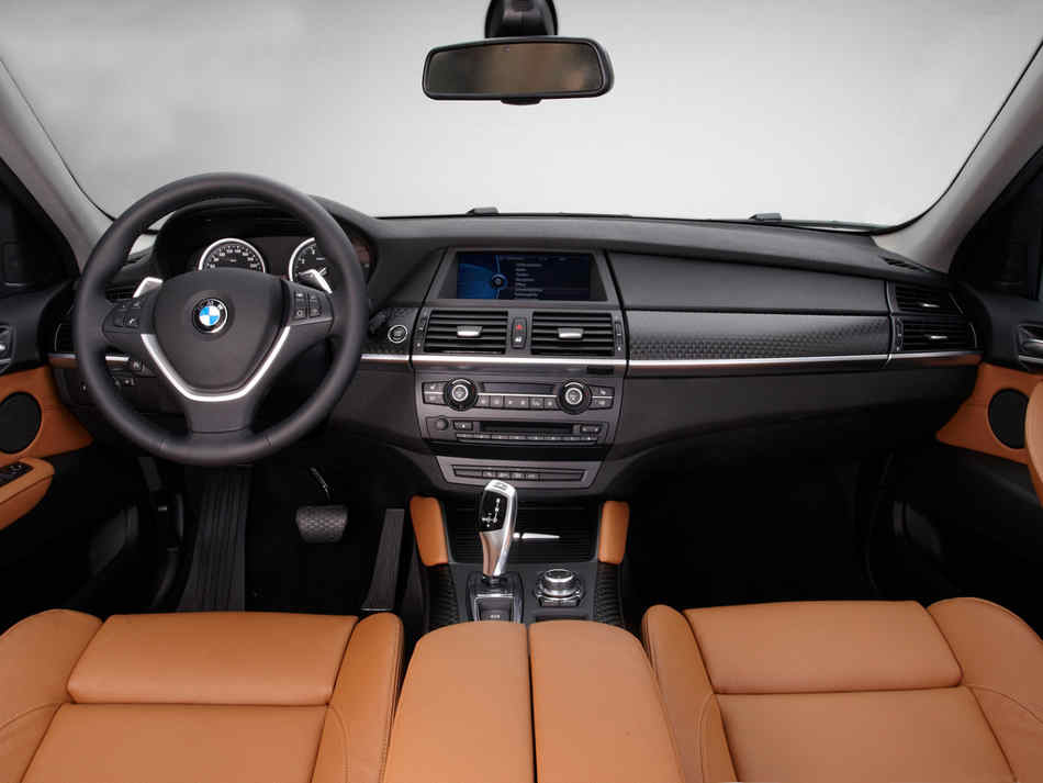 BMW X6 2013: характеристики, фото, видео BMW X6 2013: характеристики, фото, видео