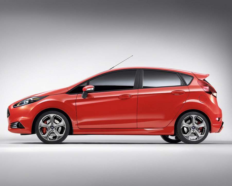 Новый пятидверный хэтчбек Ford Fiesta ST 2013 Новый пятидверный хэтчбек Ford Fiesta ST 2013