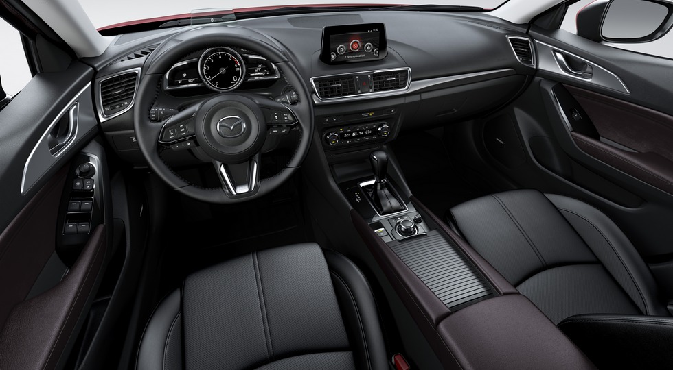 У Mazda3 в России появилась более доступная версия У Mazda3 в России появилась более доступная версия