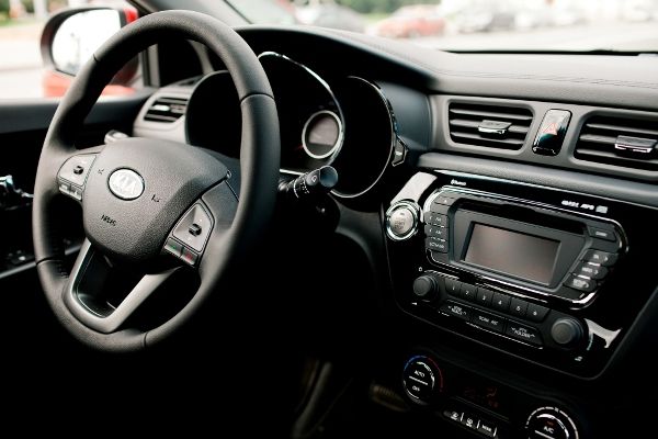 Kia Rio 2012 седан: цена, фото, характеристики Kia Rio 2012 седан: цена, фото, характеристики