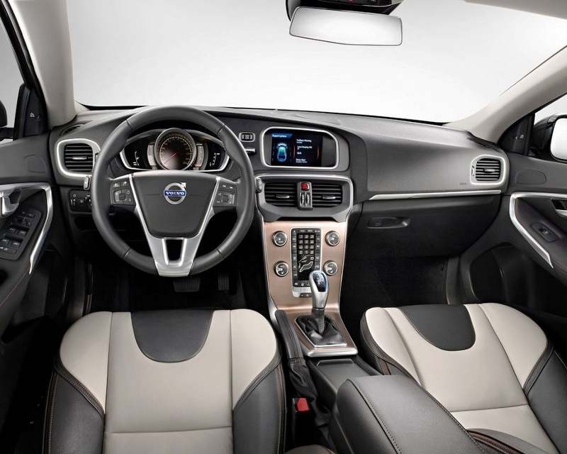 Volvo V40 Cross Country 2013: цена, фото, характеристики, видео Volvo V40 Cross Country 2013: цена, фото, характеристики, видео