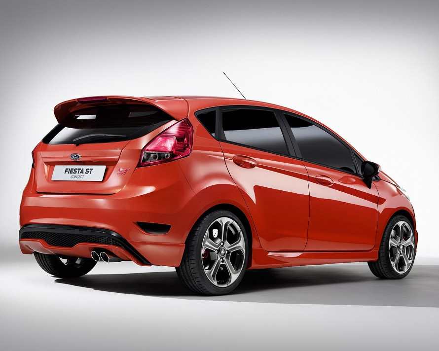 Новый пятидверный хэтчбек Ford Fiesta ST 2013 Новый пятидверный хэтчбек Ford Fiesta ST 2013