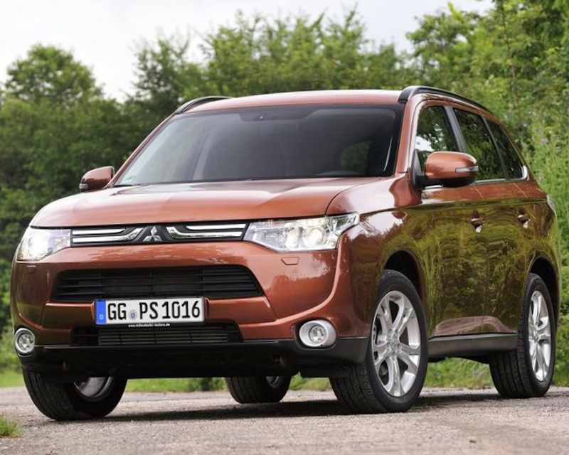 Mitsubishi Outlander 2013: цена, фото, характеристики