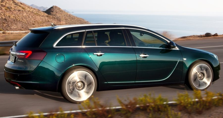 Рестайлинговые седан и универсал Opel Insignia 2014 Рестайлинговые седан и универсал Opel Insignia 2014