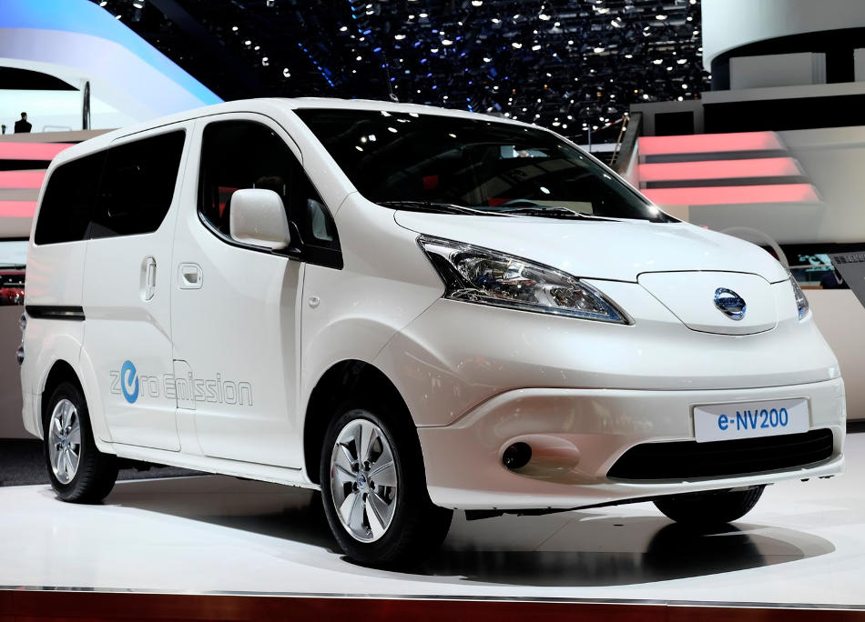 Электрический фургон Nissan e-NV200 2015 Электрический фургон Nissan e-NV200 2015