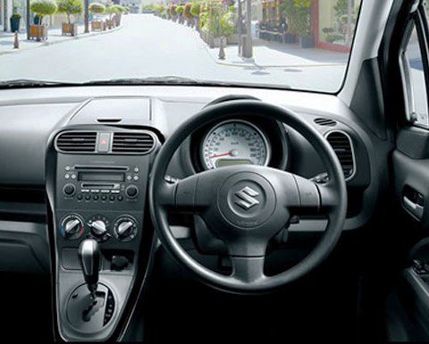 Новый Suzuki Splash 2013: фото, характеристики Новый Suzuki Splash 2013: фото, характеристики