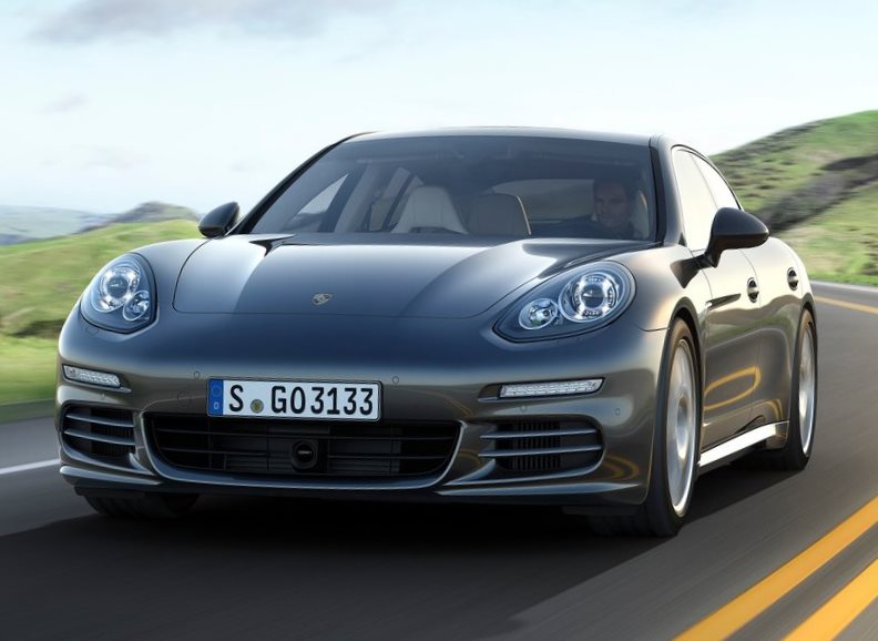 Представлен Porsche Panamera 2014 Представлен Porsche Panamera 2014