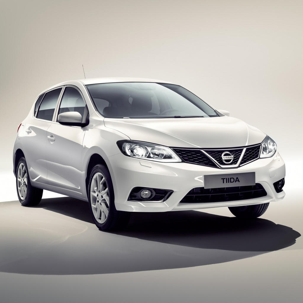 Новый хетчбэк Nissan Tiida 2015 в России (цена, фото) Новый хетчбэк Nissan Tiida 2015 в России (цена, фото)