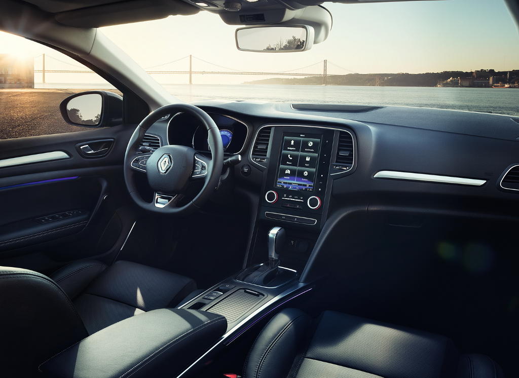 Новый седан Renault Megane 4 2017 заменит Fluence (фото, цена) Новый седан Renault Megane 4 2017 заменит Fluence (фото, цена)