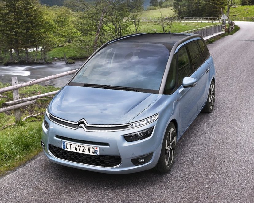 Минивэн Citroen Grand C4 Picasso 2014 в России Минивэн Citroen Grand C4 Picasso 2014 в России
