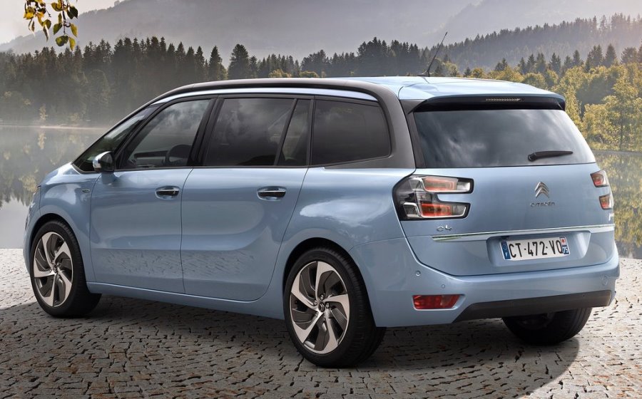 Минивэн Citroen Grand C4 Picasso 2014 в России Минивэн Citroen Grand C4 Picasso 2014 в России