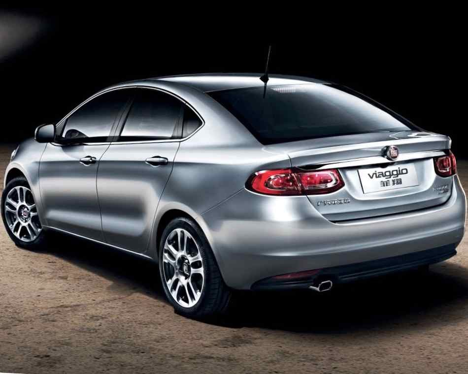 Fiat Viaggio 2013: фото, характеристики