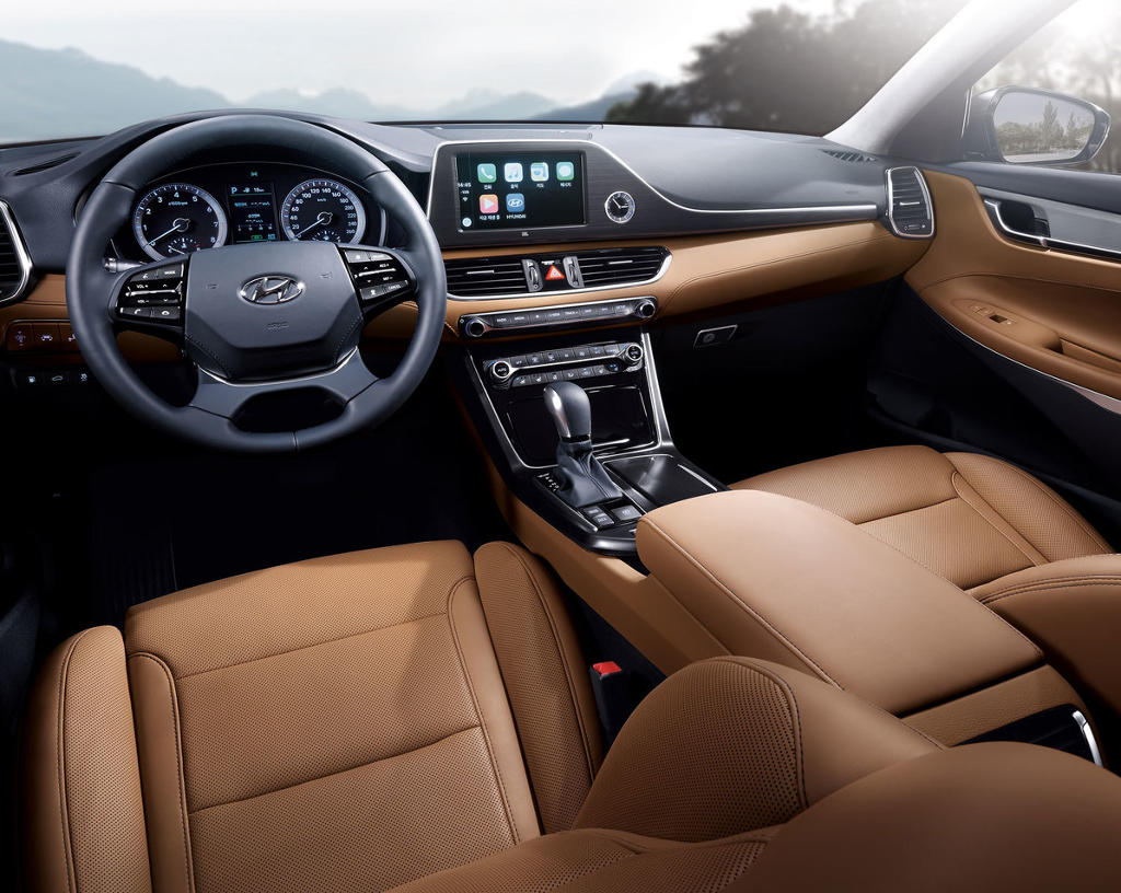 Новый Hyundai Grandeur (Azera) 2017 (цена, фото)