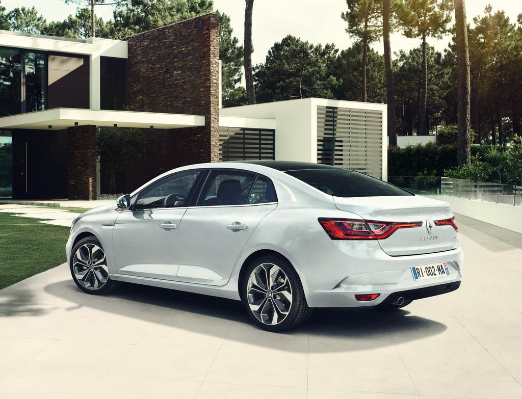 Новый седан Renault Megane 4 2017 заменит Fluence (фото, цена) Новый седан Renault Megane 4 2017 заменит Fluence (фото, цена)