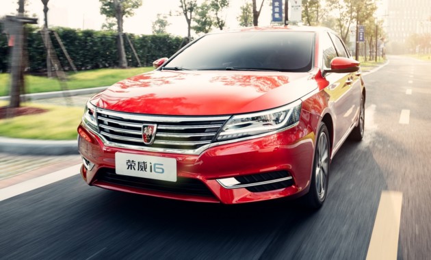 Новый седан Roewe i6 представлен в Китае Новый седан Roewe i6 представлен в Китае