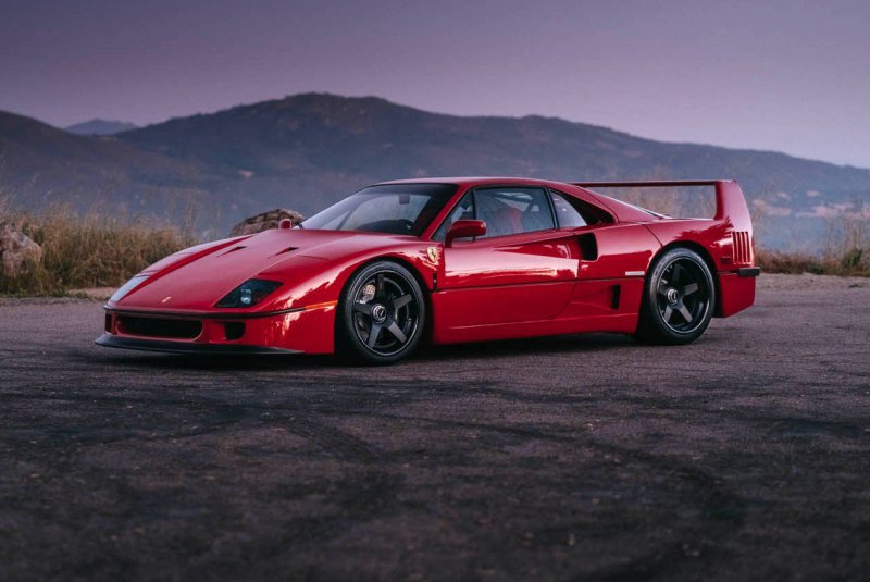 Ferrari F40 на дисках от HRE Wheels Ferrari F40 на дисках от HRE Wheels