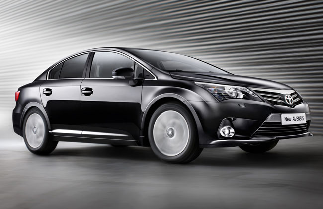 Цены на Toyota Avensis 2012 в России
