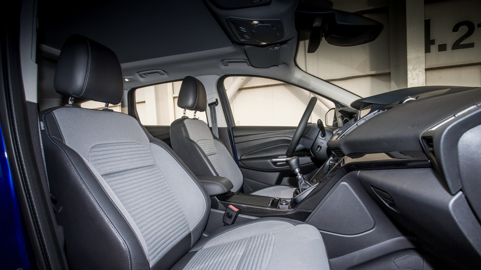 Цена на новый Ford Kuga '2017 для России Цена на новый Ford Kuga '2017 для России