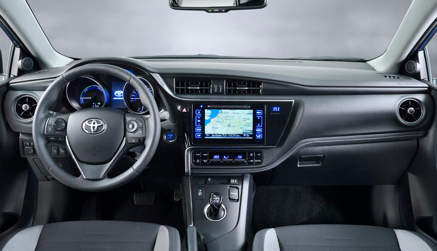 Новые хэтчбэк и универсал Toyota Auris 2016 (фото, видео) Новые хэтчбэк и универсал Toyota Auris 2016 (фото, видео)
