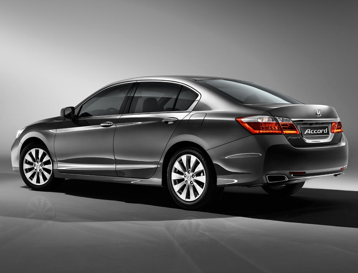 Представлена новая Honda Accord 2014-2015 (фото) Представлена новая Honda Accord 2014-2015 (фото)