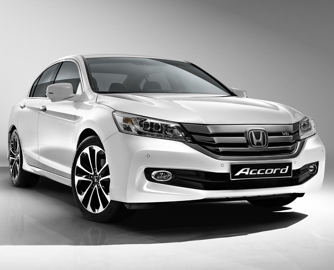 Представлена новая Honda Accord 2014-2015 (фото) Представлена новая Honda Accord 2014-2015 (фото)
