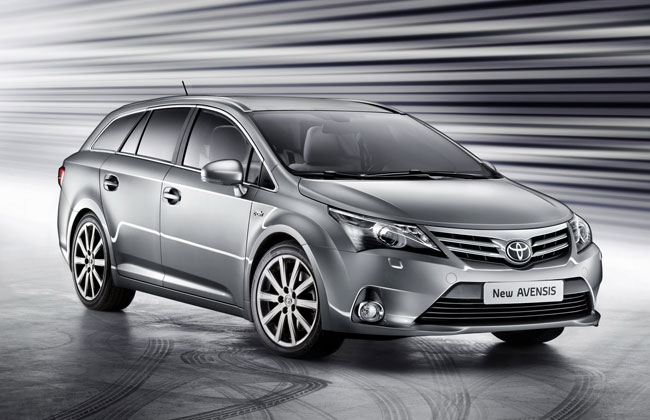 Цены на Toyota Avensis 2012 в России