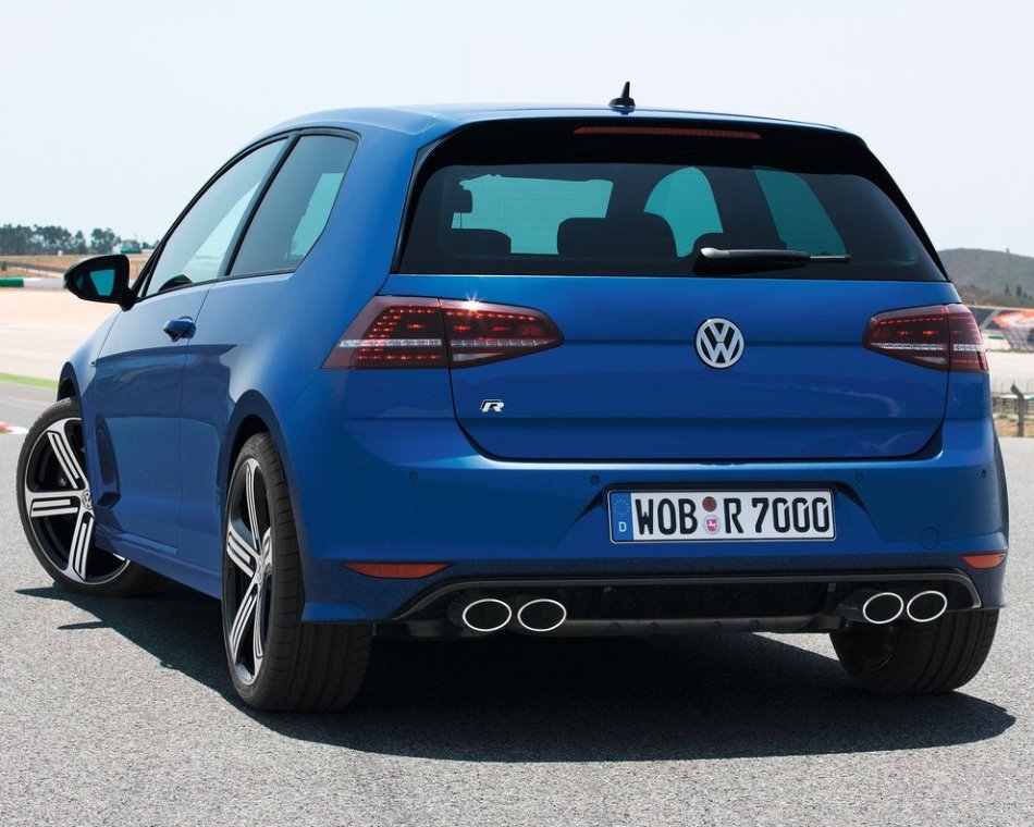 Представлен &laquo;заряженный&raquo; Volkswagen Golf R 7