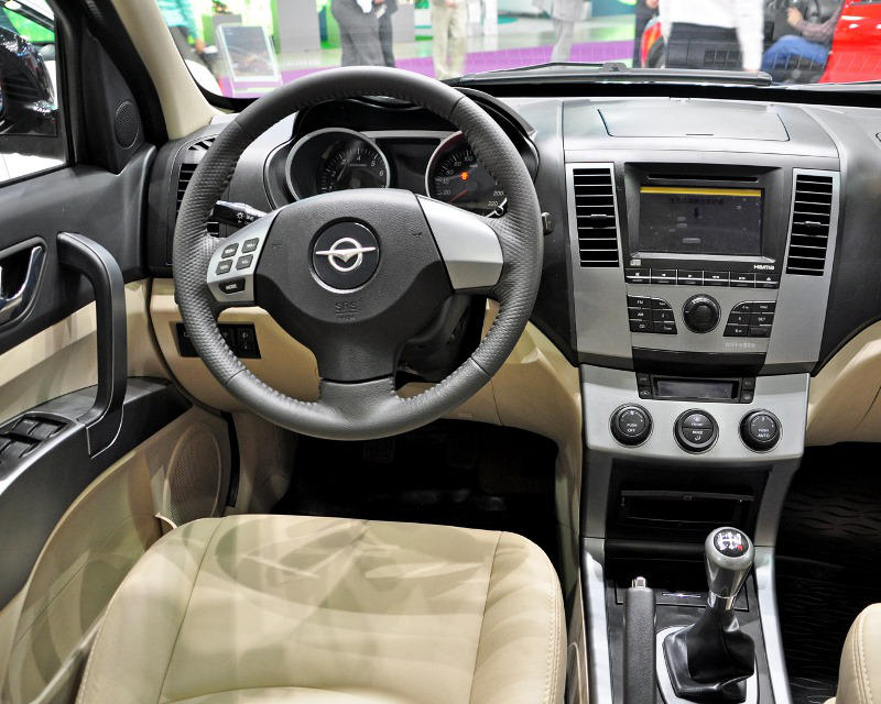 Китайский кроссовер Haima 7 в России (цена, фото)