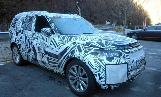 «Загадочный» Land Rover Discovery засветился в Европе «Загадочный» Land Rover Discovery засветился в Европе