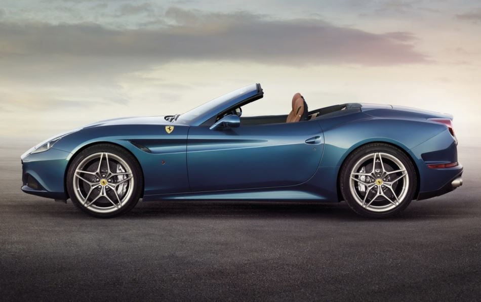 Обновленный Ferrari California T 2015 Обновленный Ferrari California T 2015