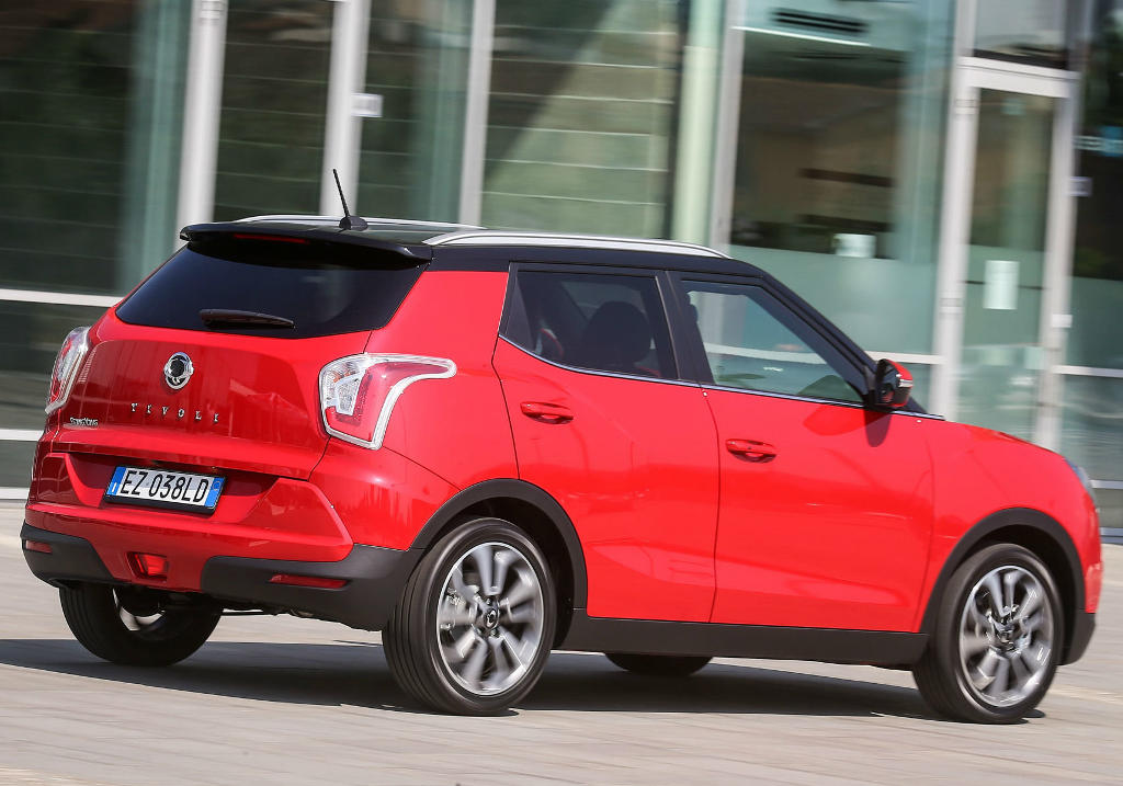 Новый кроссовер SsangYong Tivoli в России (цена, фото) Новый кроссовер SsangYong Tivoli в России (цена, фото)